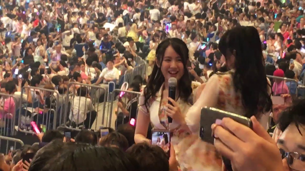 AKB Group Rank-in Concert 2018 - BNK48 Cherprang thanks her fan