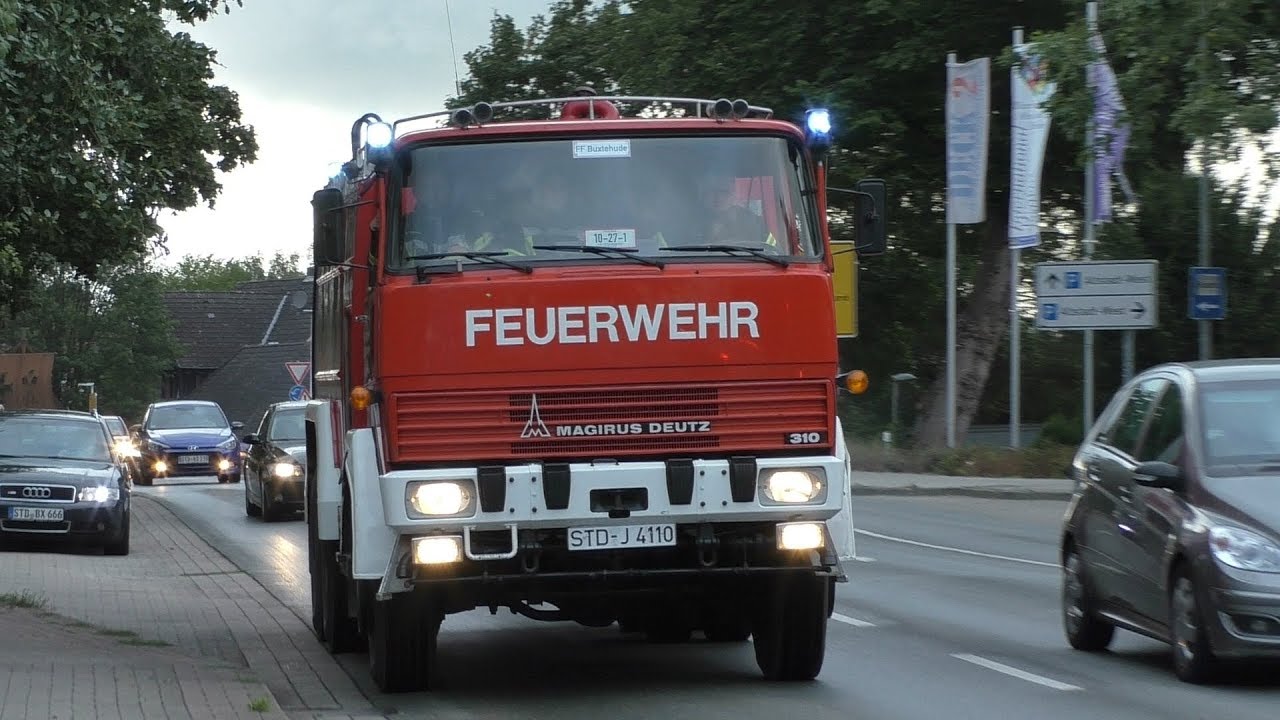 [Feuer bei Stackmann in Buxtehude] Einsatzfahrten Freiwillige Feuerwehr Buxtehude
