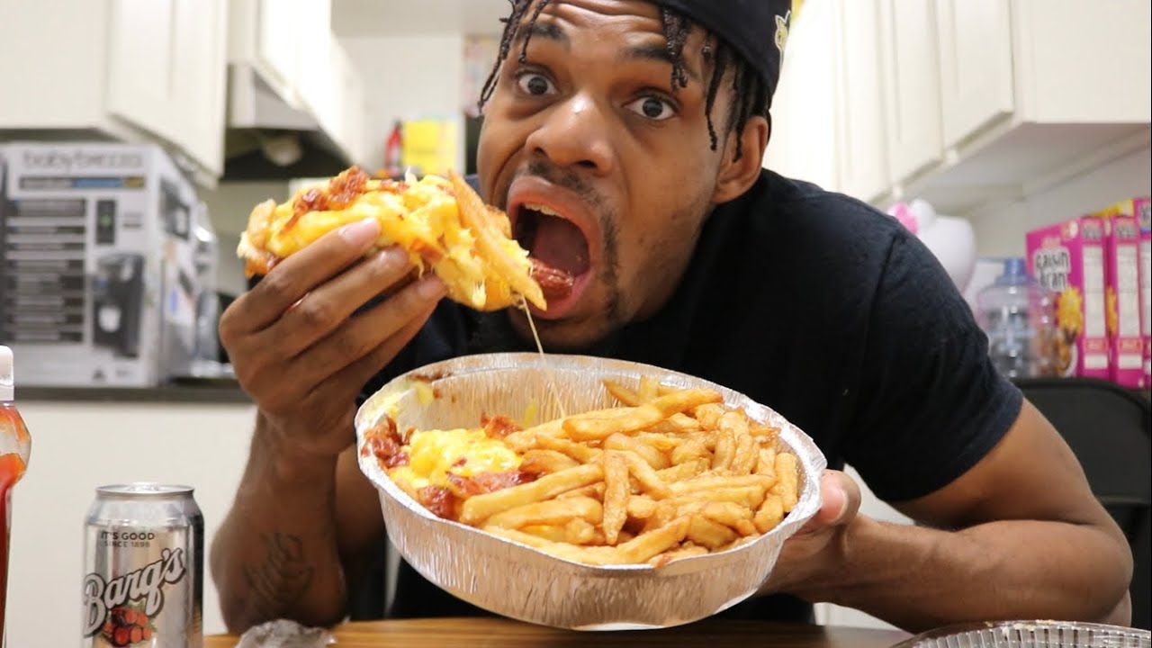 Bacon Mac n cheese dogs with fries mukbang!!!