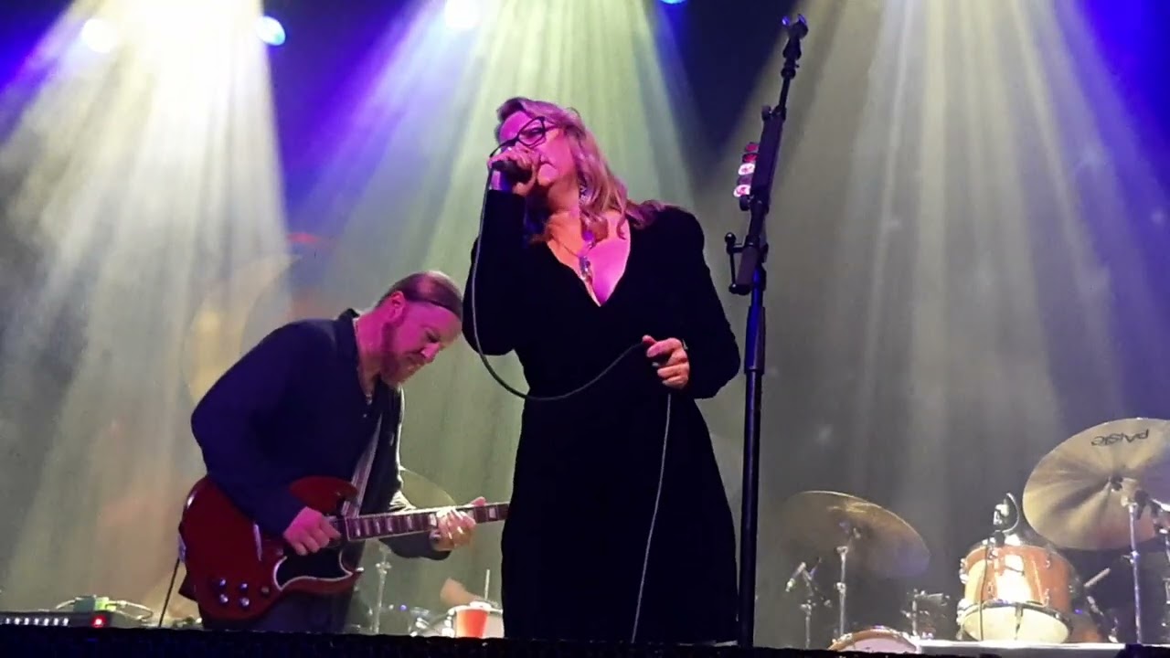 Tedeschi Trucks Band - 