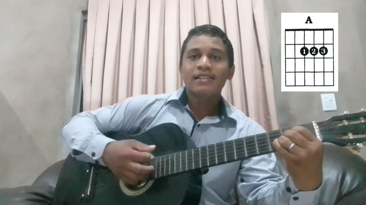 Hino 91 ccb, tocado no Violão, usando apenas 3 acordes, La, Mi e Re.