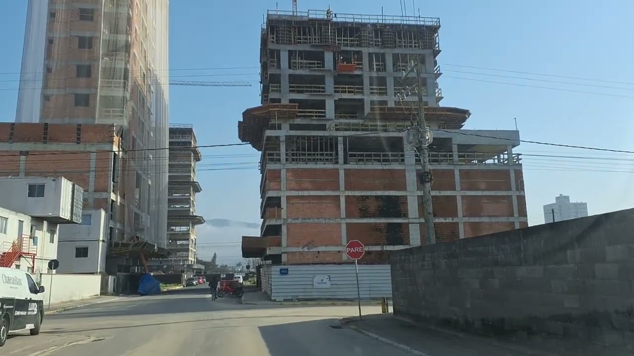 ITAPEMA SC:BAIRRO MORRETES EM PLENO PROGRESSO. EP105