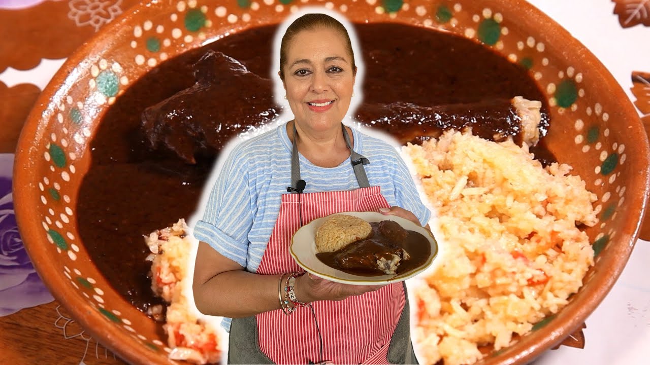 Mole Poblano Almendrado | La Cocina de Marlen