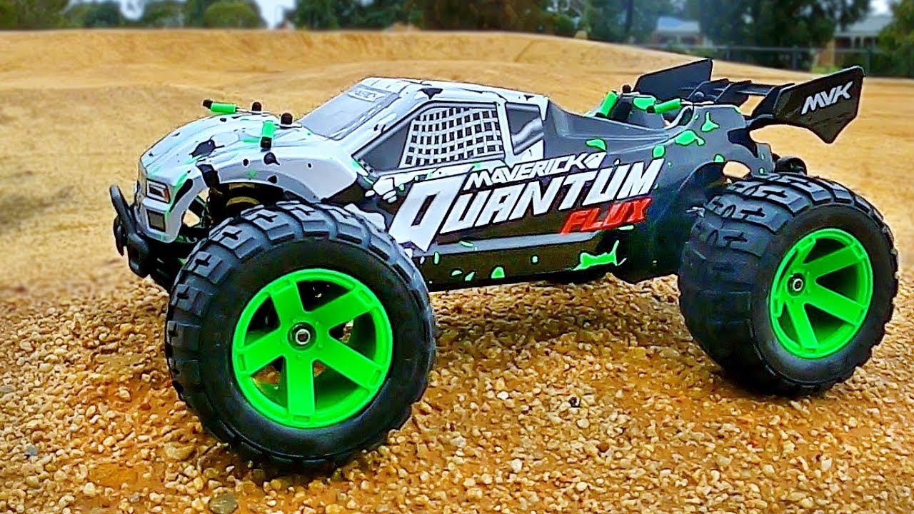 Maverick Quantum XT Flux | BMX Track Run