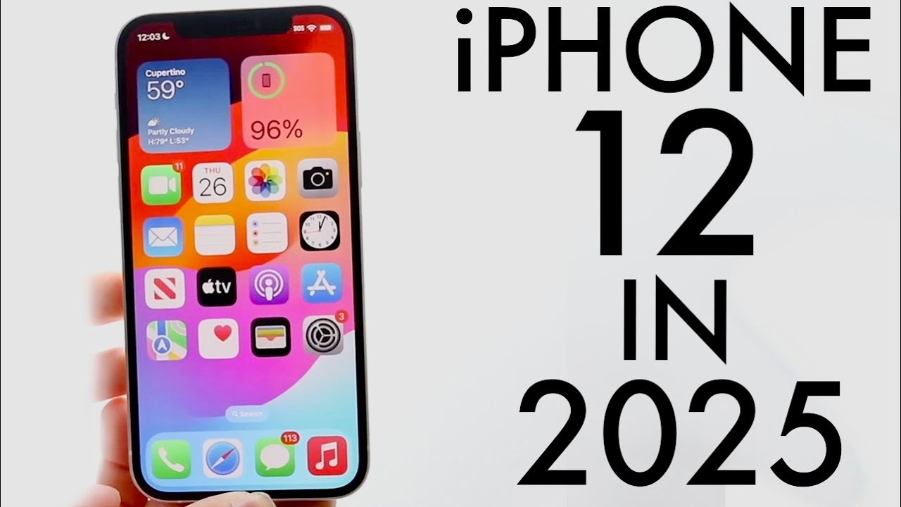 iPhone 12 в 2025 году! (Всё ещё стоит покупать?) (Обзор)