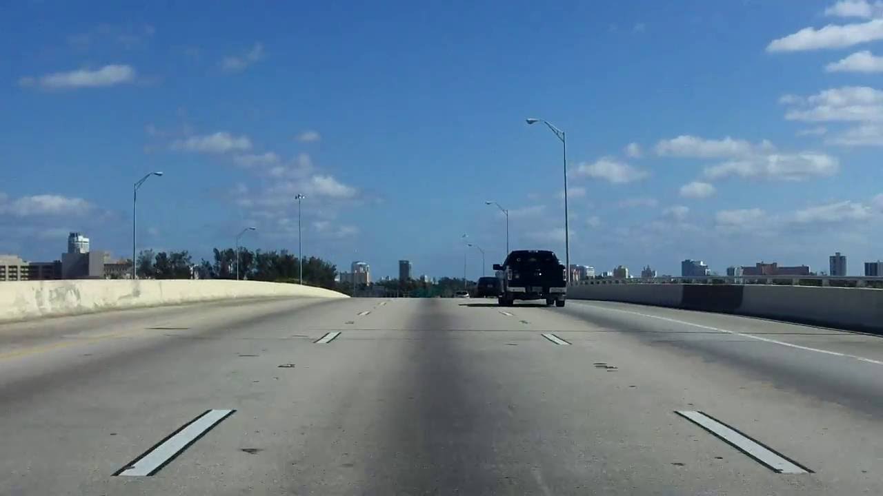 Julia Tuttle Causeway (Interstate 195/FL 112) eastbound