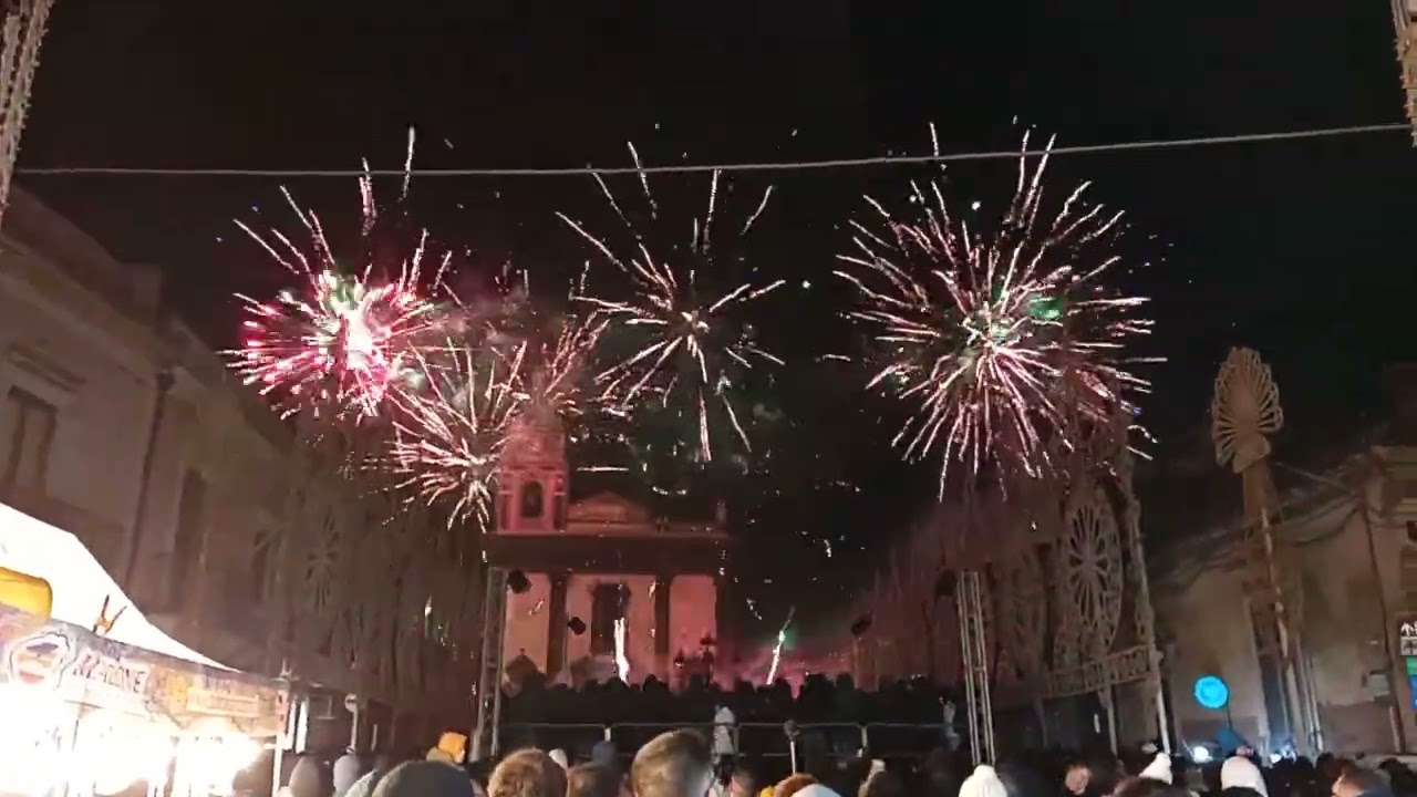 Festa San Mauro Viagrande (Ct) Spettacolo Pirotecnico del Partito S.Caterina ditta Foti  14/01/2026