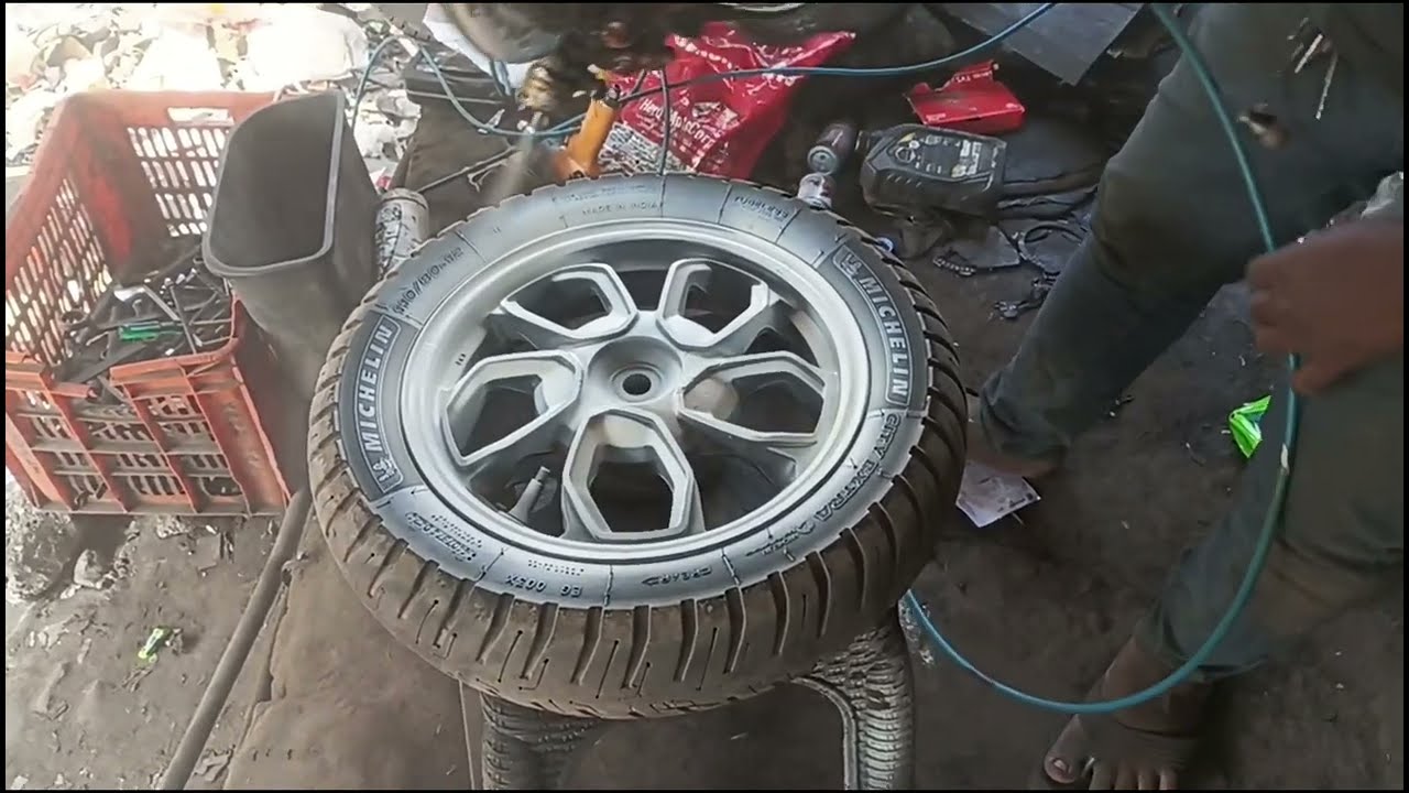 #TVS #ntorq bs6 alloy wheel colour white colour mag wheel colour #youtubevideos 