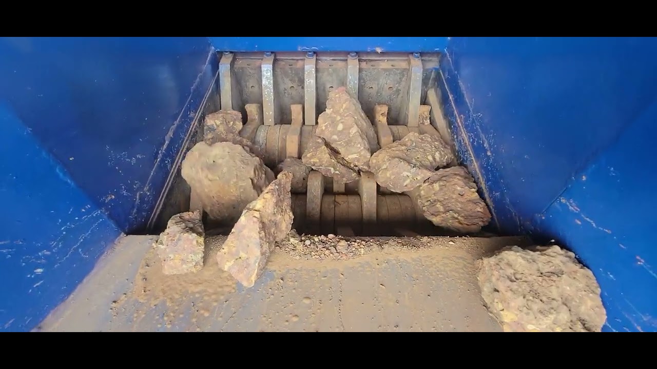 FINIC Stone Roller Crusher of 3 Tons per hour