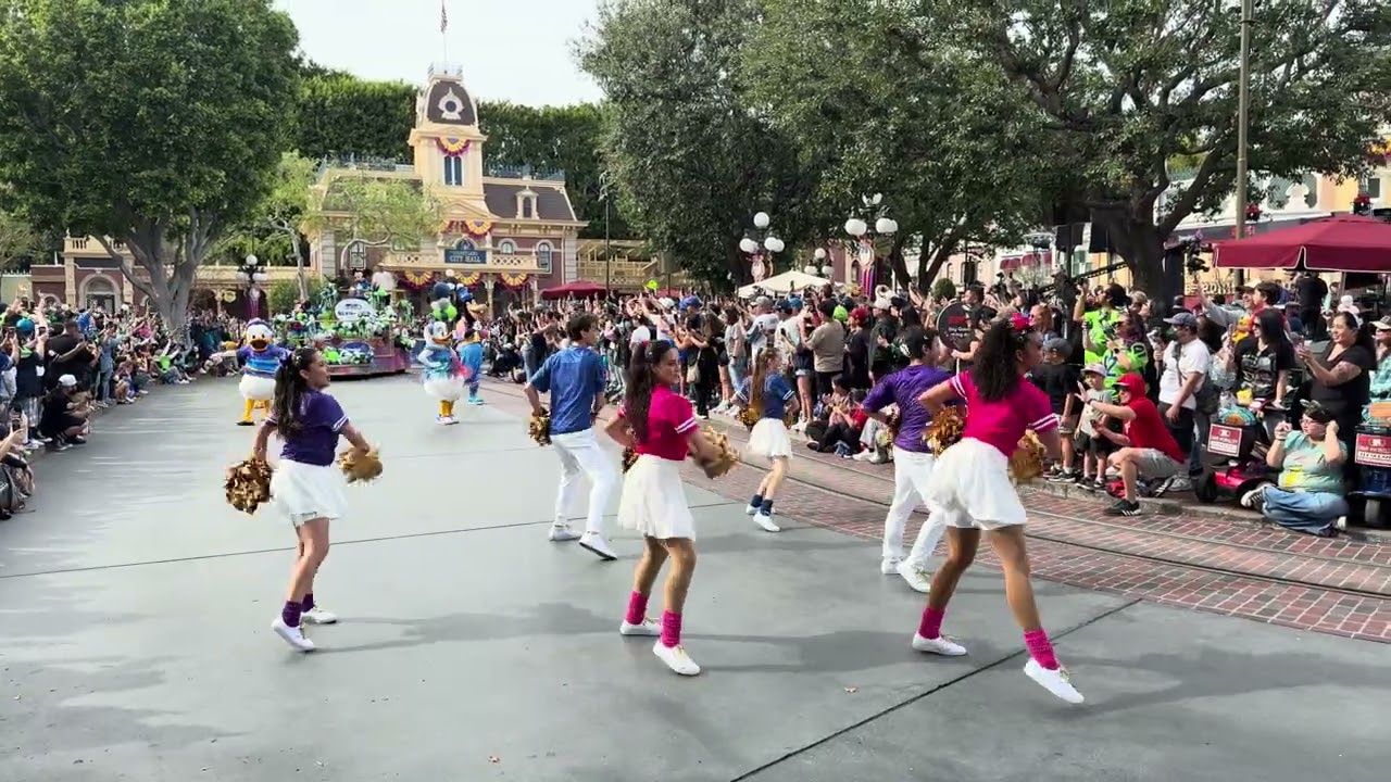Seattle Seahawks Super Bowl Champions Parade at Disneyland 2026 4K