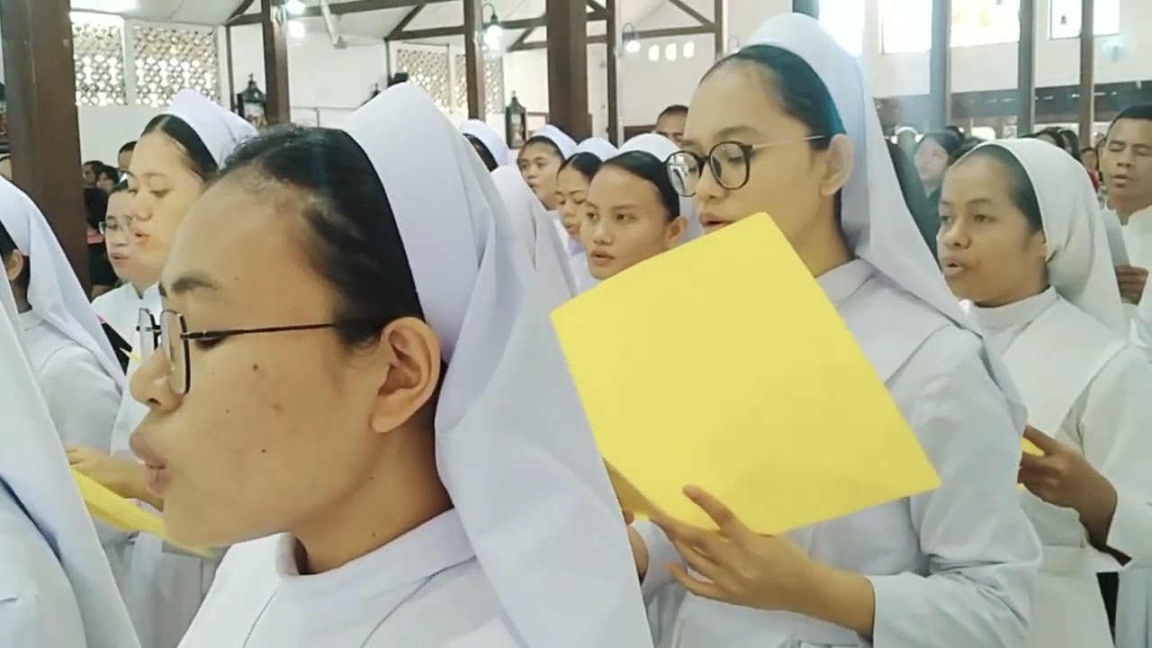 O Bunda Maria: Hymne Gereja Katolik Marganingsih Kalasan. Ps. Kong. SPC,  SFD, CB dan Bruder CSA.