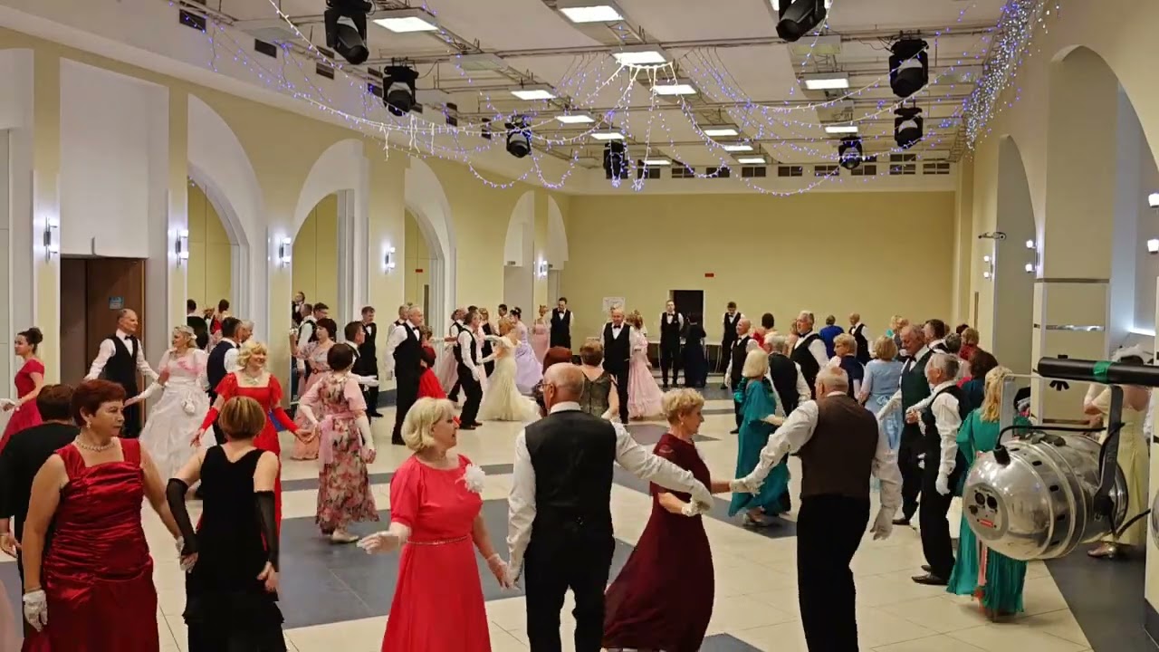 Бачата в кругу друзей