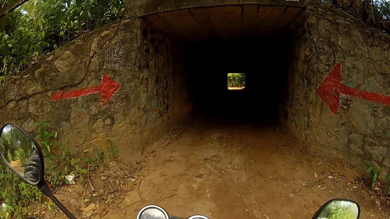 Chegando pelo túnel sinistro - Reserva Sapiranga - Parte 3 - Felipe Motovlog - Fazer 250