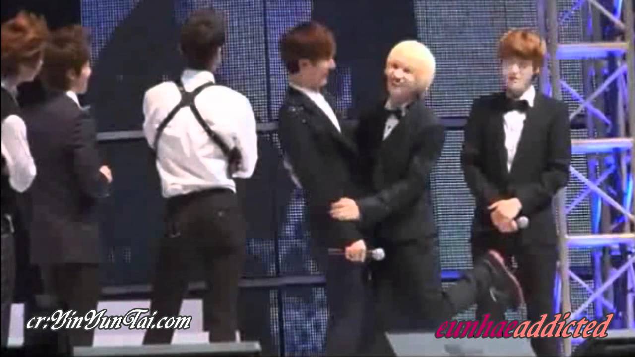 110816 EunHae moment in SJM Beijing FanMeeting-Jealous Hae and Innocent Hyuk