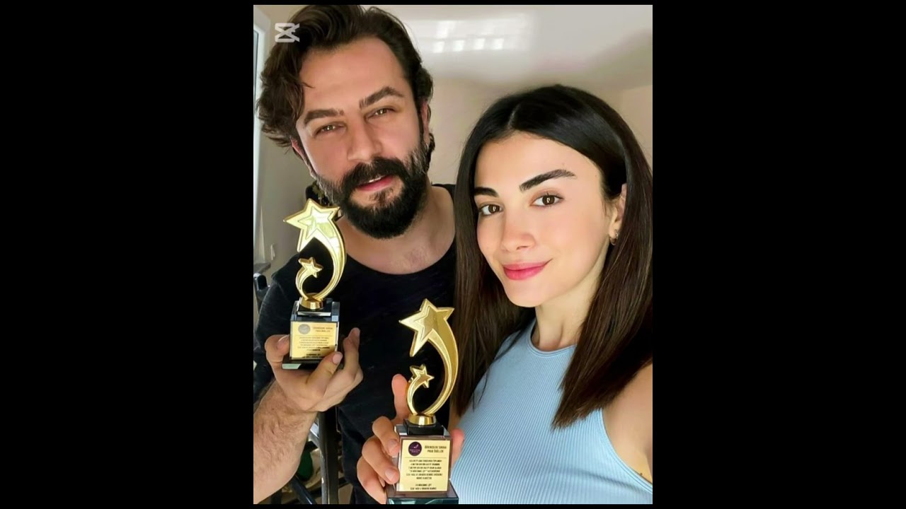 Apoyo de Gökberk Demirci A özge Yağız: «Элла нет эста Сола»