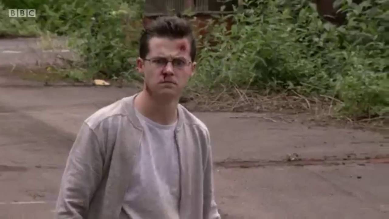 EastEnders - Ben Mitchell & Jay Brown Vs. Paul Coker's Killers (Fight) (6th September 2016)