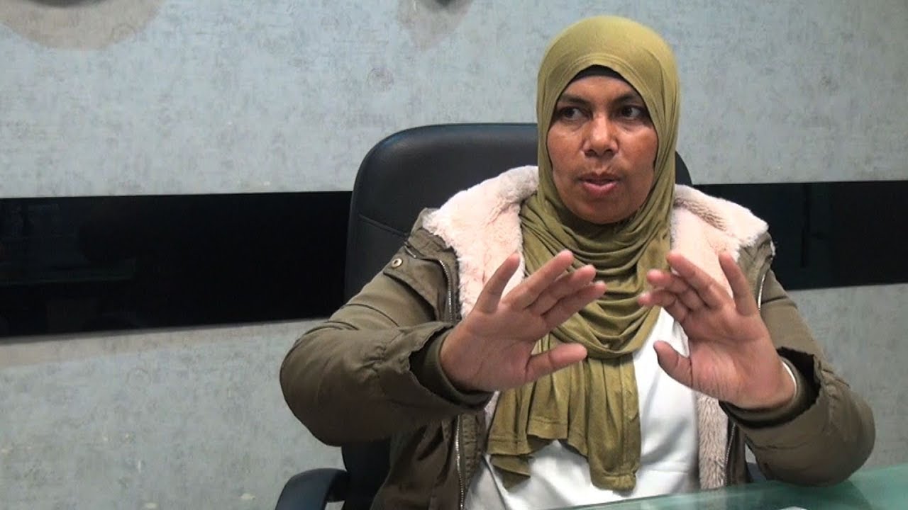 سيدة الميكروباص تروي كواليس لقاء السيسي: قالي مش هتركبي صيني تاني