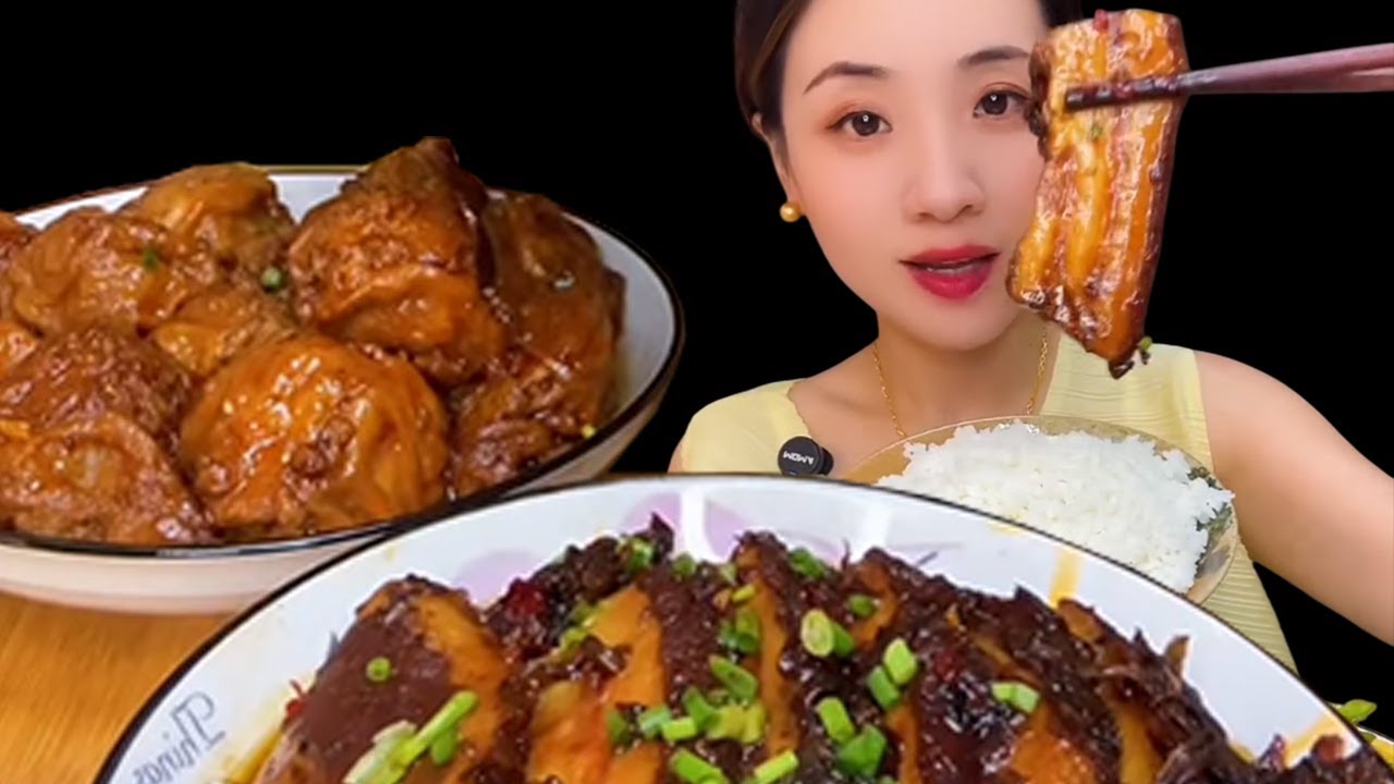 Eating pork belly with white rice It's really delicious - Home cooked dish