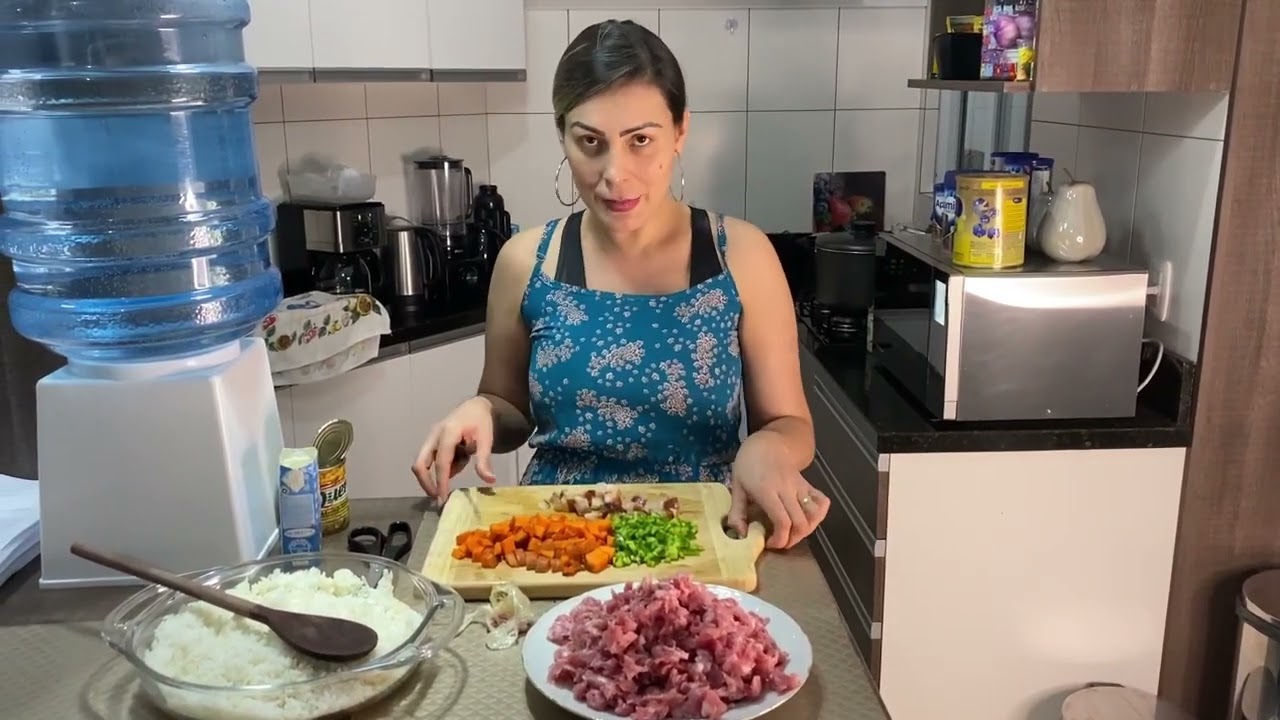 RECEITA DE LINGUIÇA ESCONDIDA / FÁCIL / ANDRESSA URACH