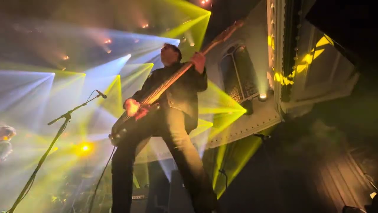 Ist Ist - Emily live Paradiso Amsterdam 18-11-2024