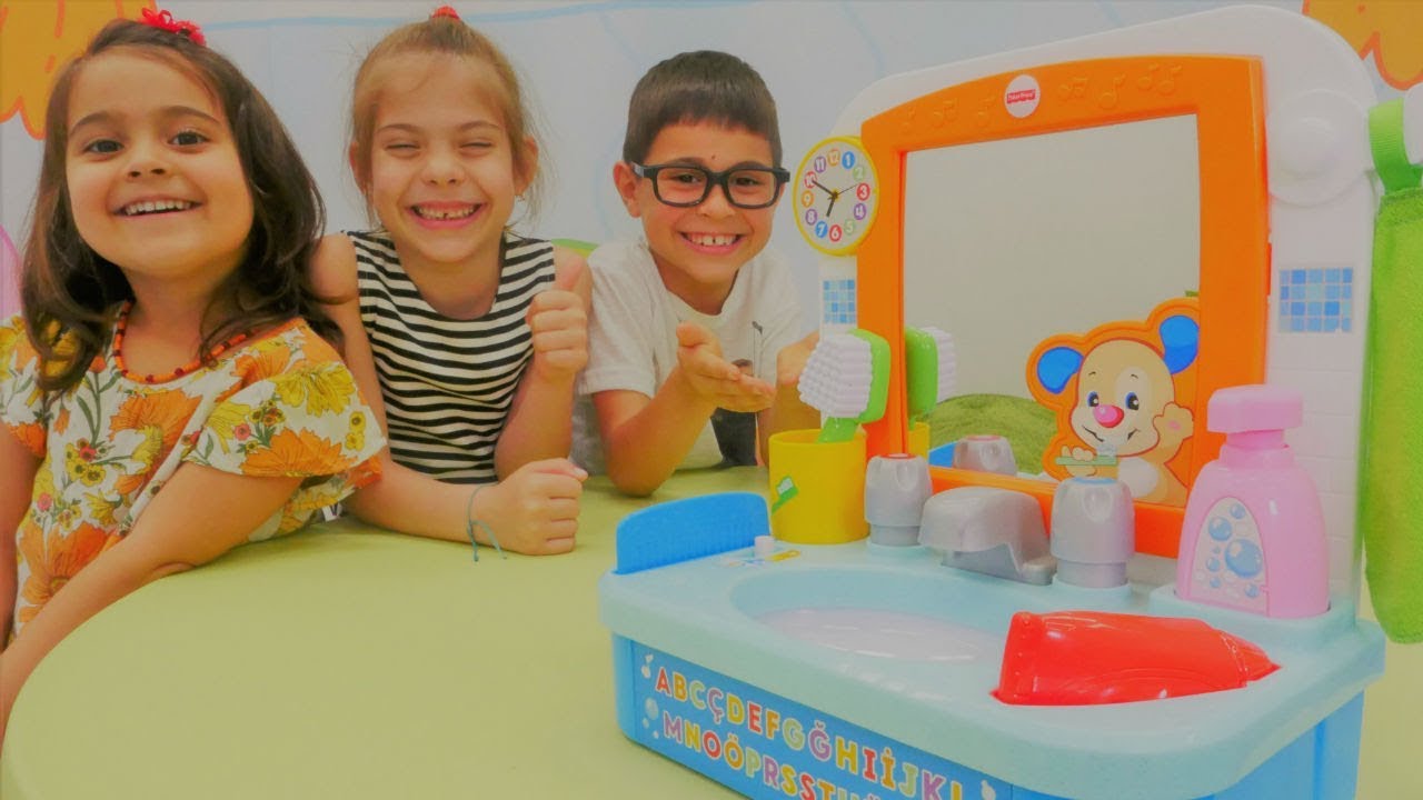 Fındık ailesi çocuk dizisi. Fisher Price eğitici köpekçiğin lavabosu tanıtımı