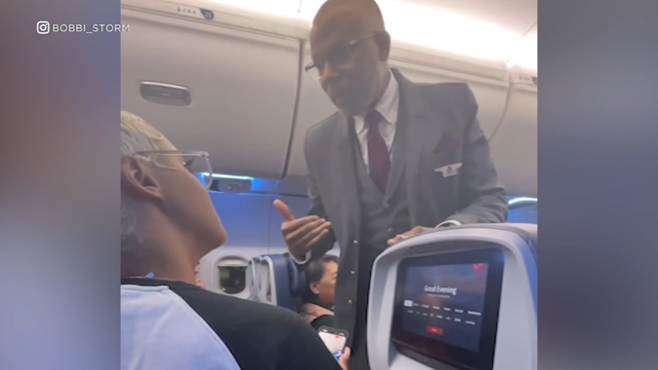 Grammy-nominated gospel singer Bobbi Storm nearly kicked off flight
