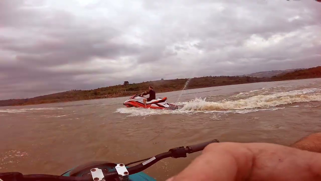 Hazelmere dam riding 2022 Superjet and FX cruiser svho