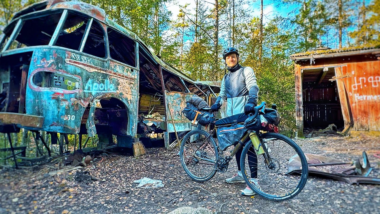 GEISTERAUTOS im MOOR! - Mit dem Fahrrad nach Schweden #003 (Bikepacking)