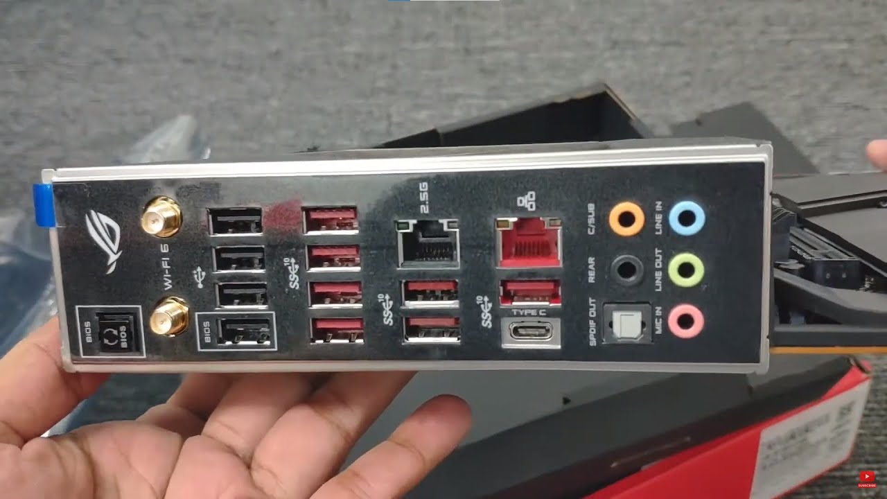 ASUS ROG STRIX TRX40-E GAMING Unboxing