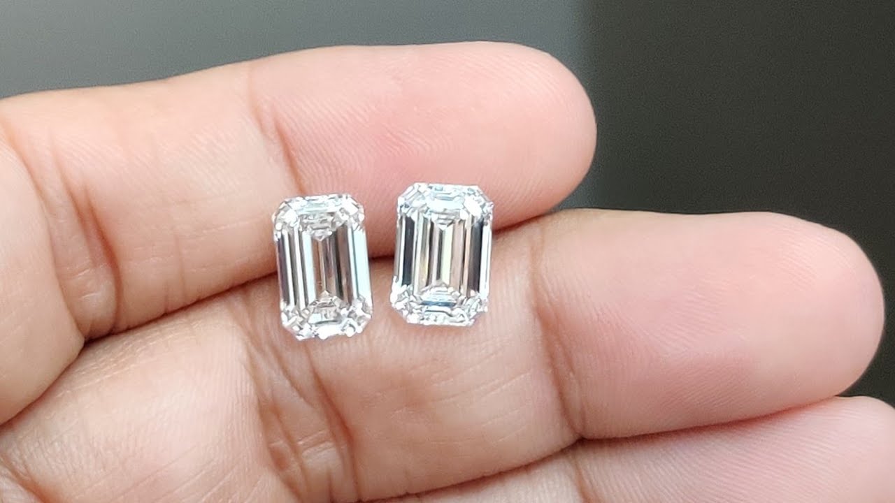 Most beautiful pair👨&zwj;❤️&zwj;👨 of 3ct each emerald cut Diamonds💎👌