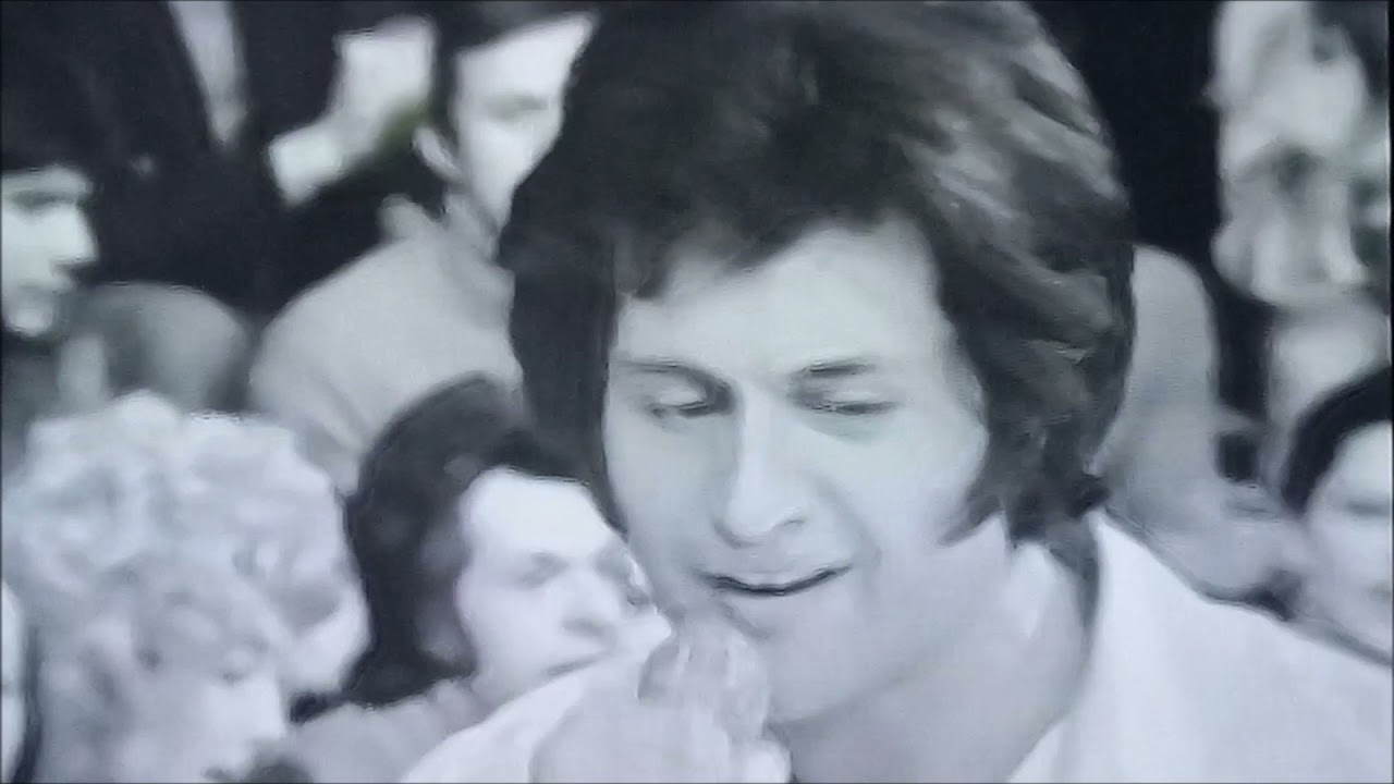 Joe Dassin  -   La mal-aimée du courrier du coeur   -  1971