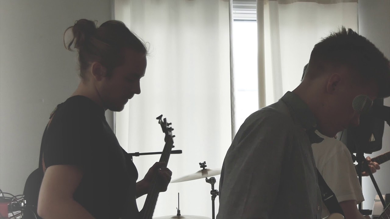 Resirkulert live fra egen stue - 