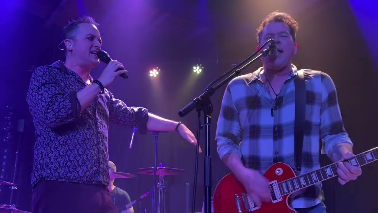 LOUNGEFLY performing “Wicked Garden” by Stone Temple Pilots 01/03//26