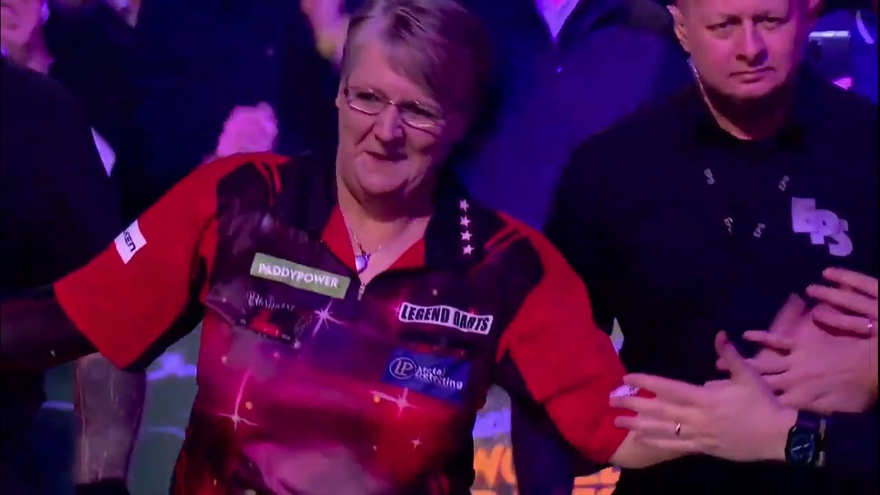 Lisa Ashton Walk on - World Darts Championship 2026