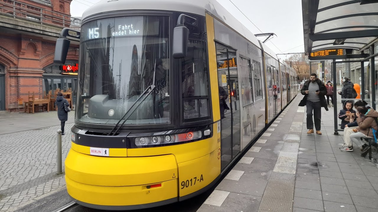 Mitfahrt in der M5 von Zingster Straße bis S Hackescher Markt im F8Z 9017-A