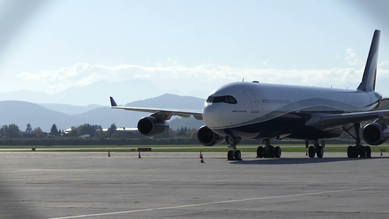 Airbus 340-300 - Klagenfurt Premiere