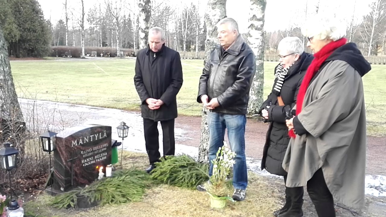 Hannin uurnan sirottelu