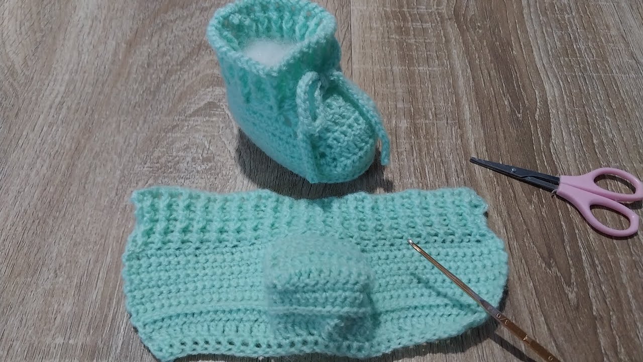 🌈 Teje rápido y fácil estos hermosos zapatitos de bebe en crochet en una sola.pieza
