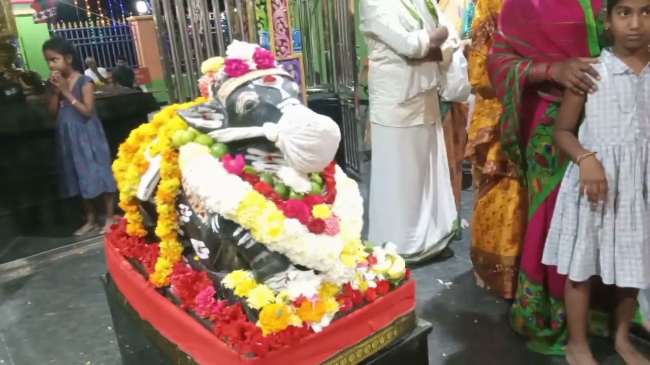 నంది పూజ అమోఘం, అద్భుతం 