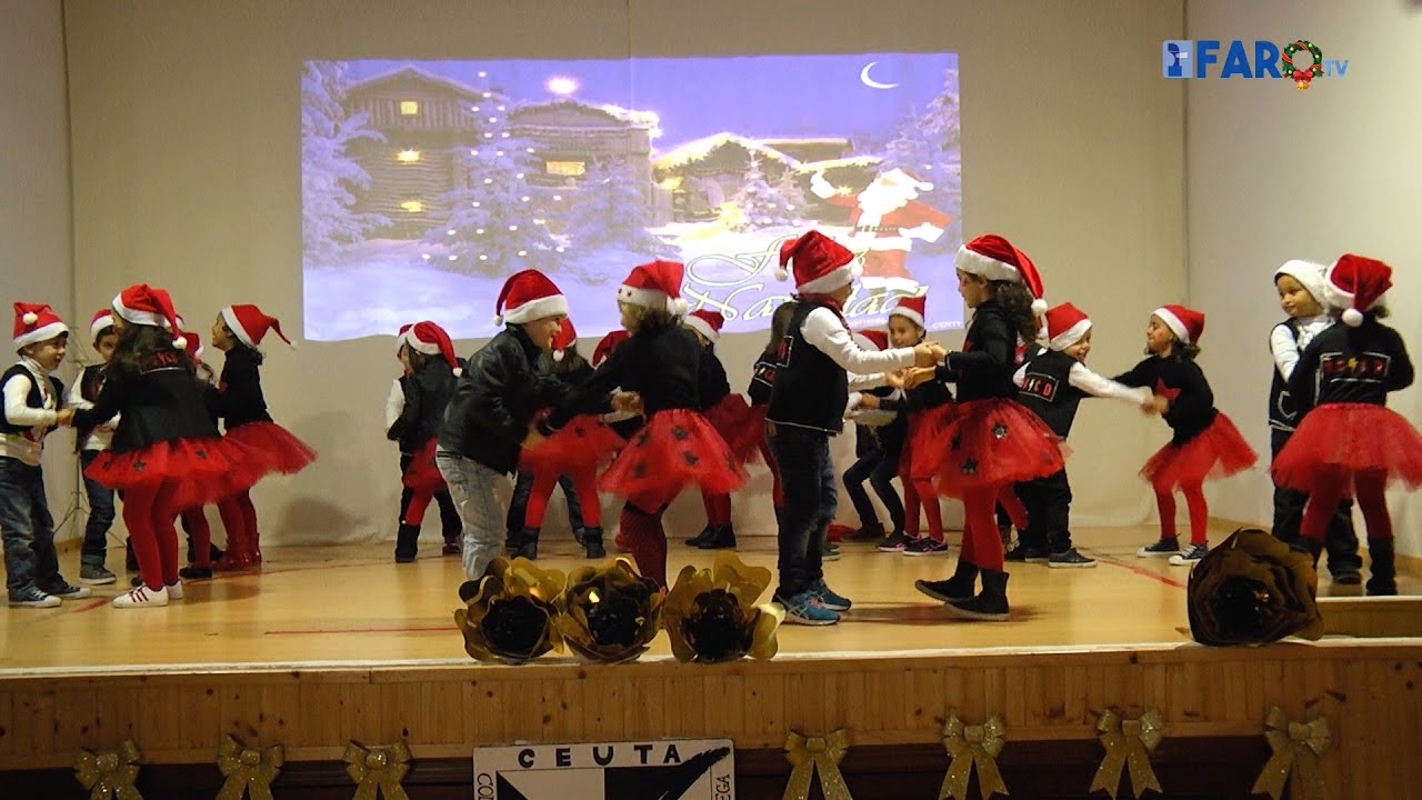 Alumnos del 'Lope de Vega' cantan a la Navidad