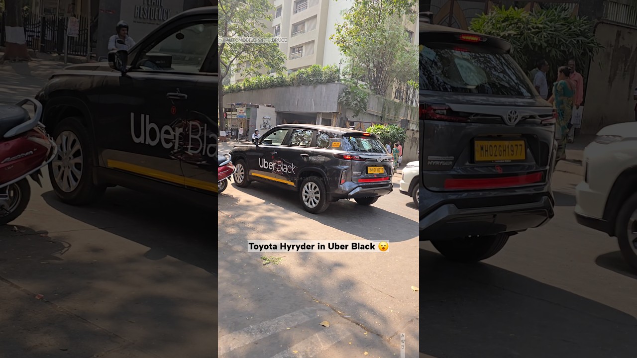 Toyota Hyryder in Uber Black 😮
