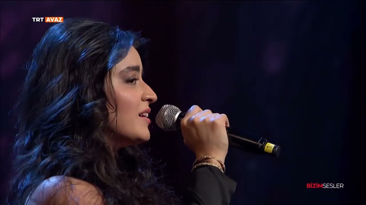 Aynaz Rahimzadeh-Emre Kızıl “DİVANE AŞIK GİBİ”