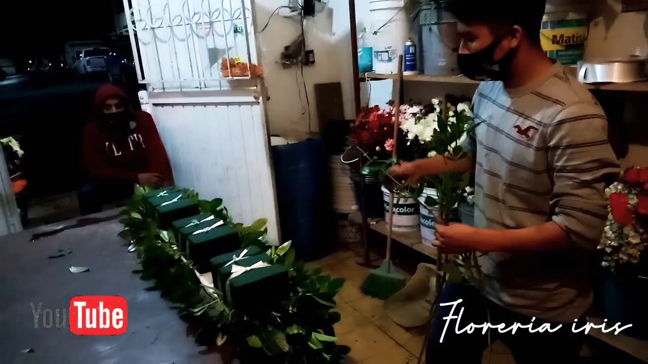 Elaboración de Arreglo floral... #mesa principal 🌹🌹🌹