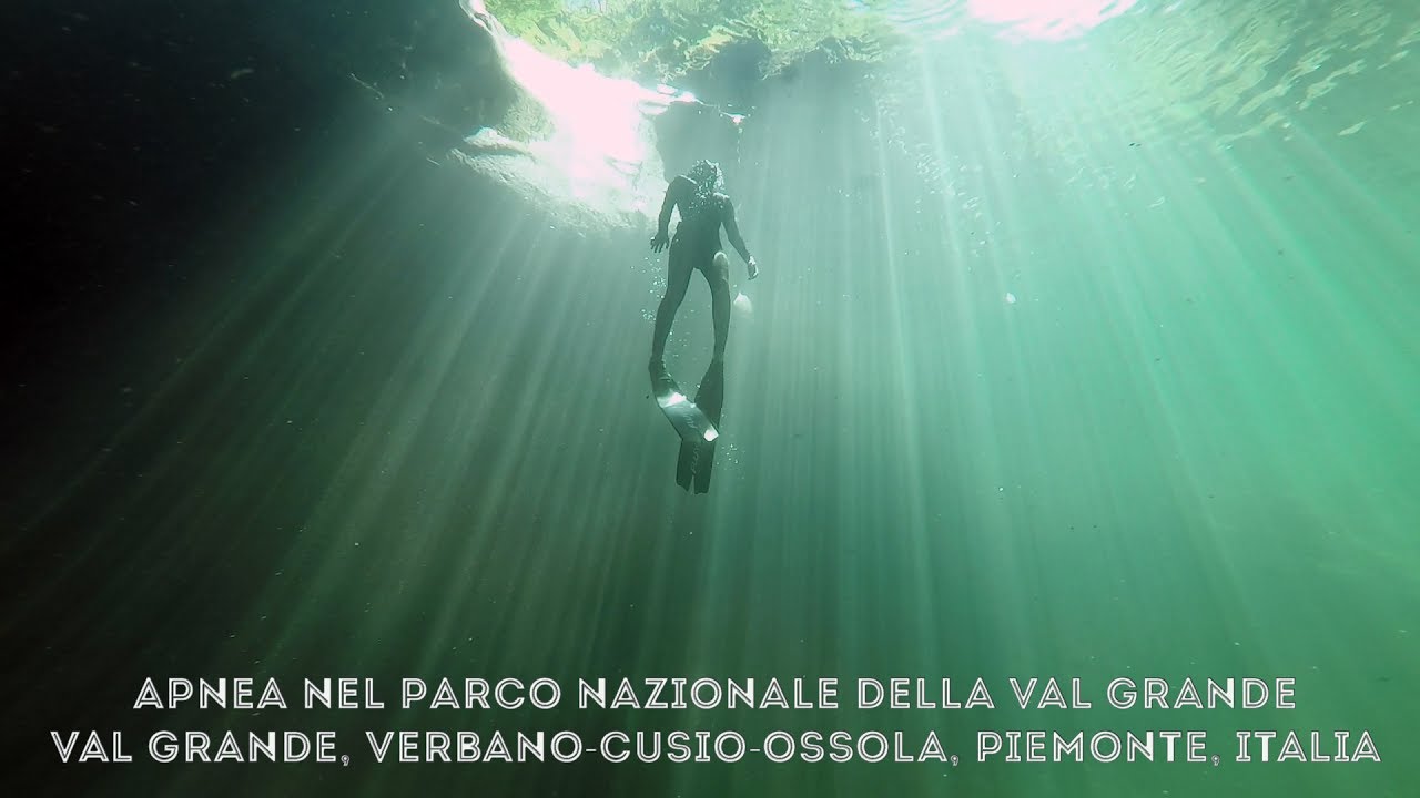 Apnea nel Parco nazionale della Val Grande - Val Grande, Verbano Cusio Ossola, Piemonte, Italia
