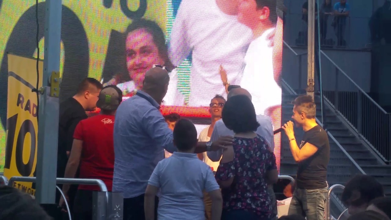 riki marcuzzo firma copie