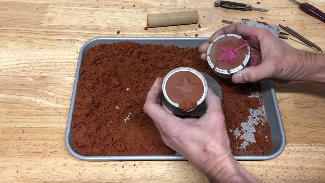 Red Clay Casting - How to Setup the Flask if the Pattern is Fragile.