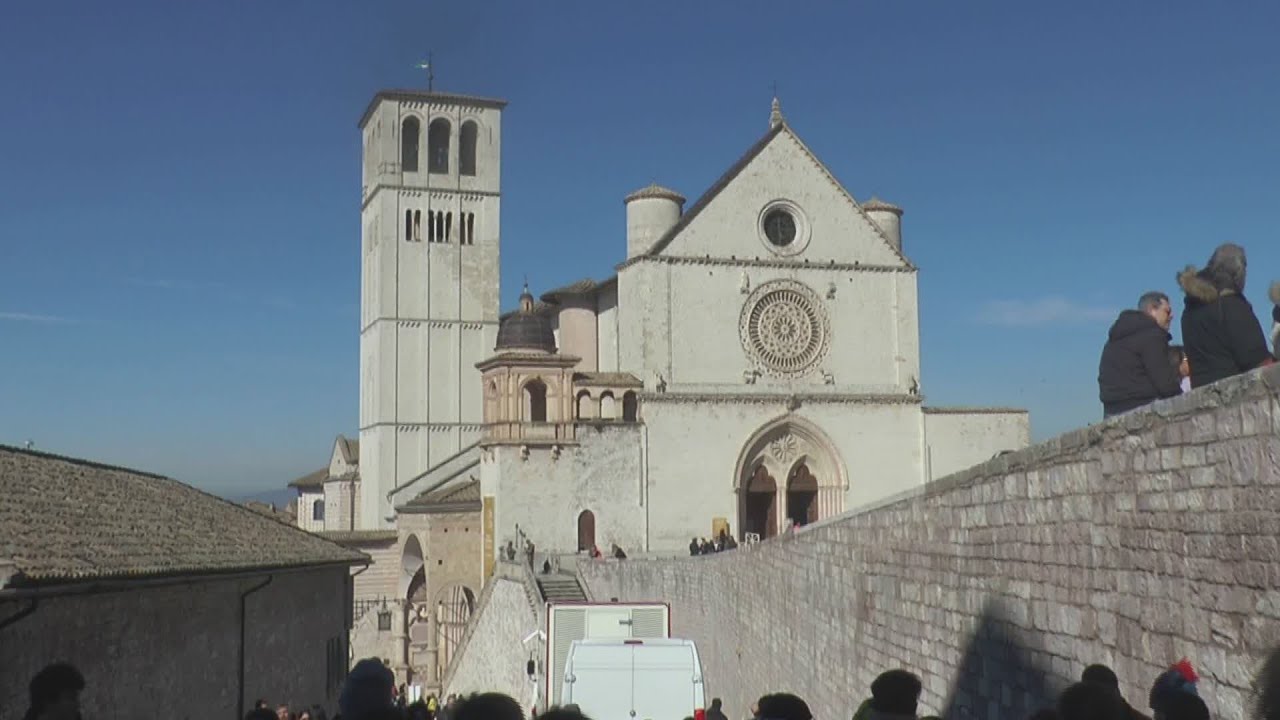 La Diocesi ad Assisi per l'ostensione delle spoglie di Francesco