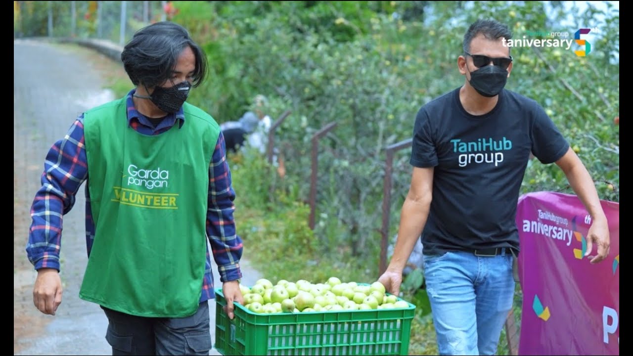 Program TaniSocial 2021 dari TaniHub Group bersama Garda Pangan