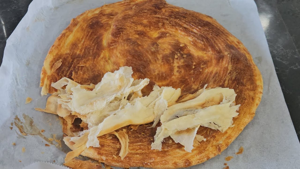Kat Kat Tereyağlı Saya Çöreği Tarifi 
