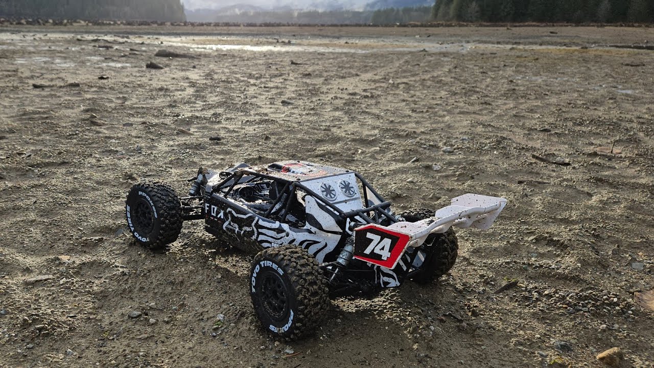 Losi Tenacity db pro 4S First rip. 2026 Here we come!
